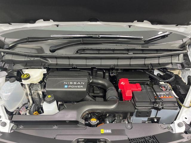 セレナ e-パワー ハイウェイスターV 登録済未使用車 純正12型ナビ 全周囲カメラ 両側電動ドア デジタルインナーミラー レーダークルーズ コーナーセンサー スマートキー LEDヘッド ETC2.0 オートハイビーム オートライト(20枚目)