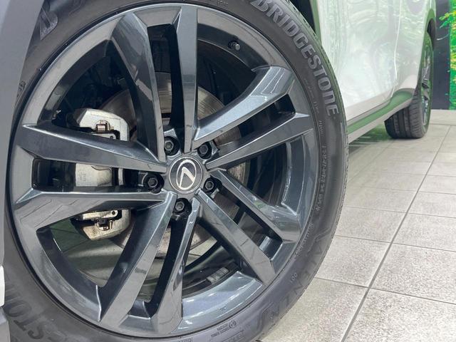 ＮＸ ＮＸ３５０ｈ　バージョンＬ　禁煙車　ガラスルーフ　純正１２型ナビ　全周囲カメラ　レーダークルーズ　衝突被害軽減　１００Ｖ電源　レザーシート　前席シートエアコン　コーナーセンサー　スマートキー　ＬＥＤヘッド　ルーフレール（13枚目）