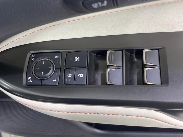 ＮＸ ＮＸ３５０ｈ　バージョンＬ　禁煙車　ガラスルーフ　純正１２型ナビ　全周囲カメラ　レーダークルーズ　衝突被害軽減　１００Ｖ電源　レザーシート　前席シートエアコン　コーナーセンサー　スマートキー　ＬＥＤヘッド　ルーフレール（39枚目）