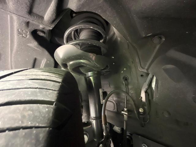 ＮＸ ＮＸ３５０ｈ　バージョンＬ　禁煙車　ガラスルーフ　純正１２型ナビ　全周囲カメラ　レーダークルーズ　衝突被害軽減　１００Ｖ電源　レザーシート　前席シートエアコン　コーナーセンサー　スマートキー　ＬＥＤヘッド　ルーフレール（67枚目）