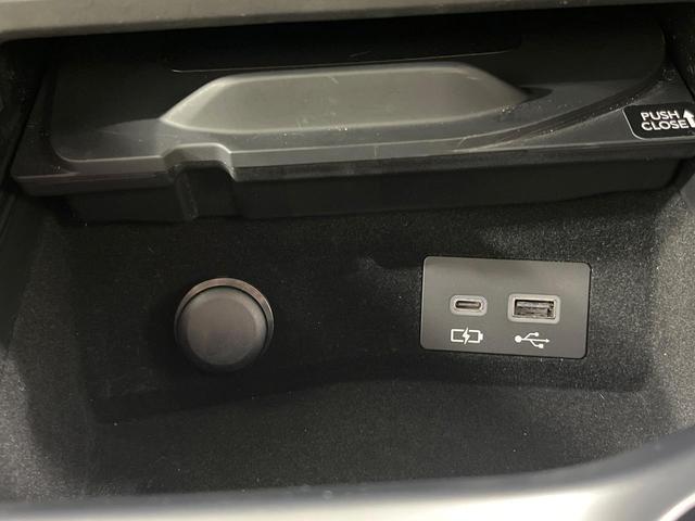 ＮＸ ＮＸ３５０ｈ　バージョンＬ　禁煙車　ガラスルーフ　純正１２型ナビ　全周囲カメラ　レーダークルーズ　衝突被害軽減　１００Ｖ電源　レザーシート　前席シートエアコン　コーナーセンサー　スマートキー　ＬＥＤヘッド　ルーフレール（70枚目）