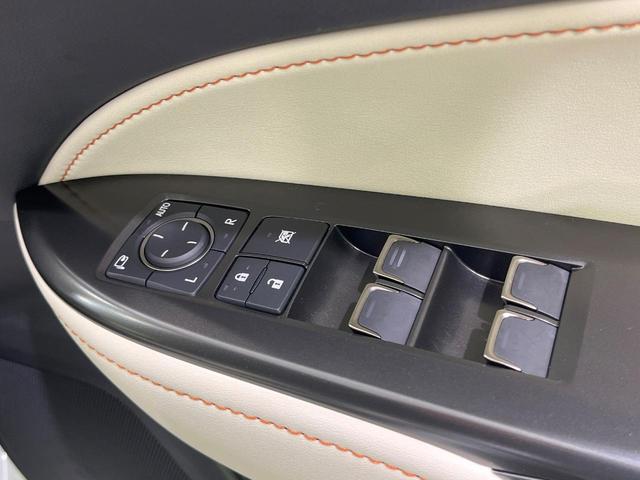 ＮＸ ＮＸ３５０ｈ　バージョンＬ　禁煙車　ガラスルーフ　純正１２型ナビ　全周囲カメラ　レーダークルーズ　衝突被害軽減　１００Ｖ電源　レザーシート　前席シートエアコン　コーナーセンサー　スマートキー　ＬＥＤヘッド　ルーフレール（71枚目）