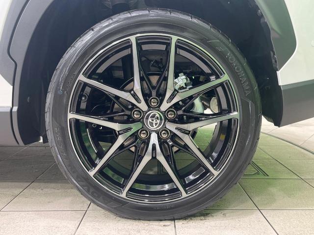 カローラクロス GRスポーツ 登録済未使用車 純正10型ナビ 全周囲カメラ レーダークルーズ 衝突被害軽減 ハーフレザーシート コーナーセンサー LEDヘッド ルーフレール ETC2.0 オートハイビーム 車線逸脱警報(20枚目)