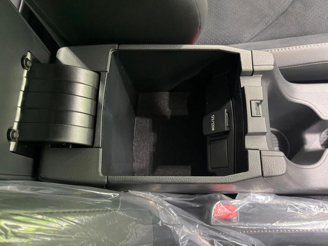 カローラクロス GRスポーツ 登録済未使用車 純正10型ナビ 全周囲カメラ レーダークルーズ 衝突被害軽減 ハーフレザーシート コーナーセンサー LEDヘッド ルーフレール ETC2.0 オートハイビーム 車線逸脱警報(43枚目)