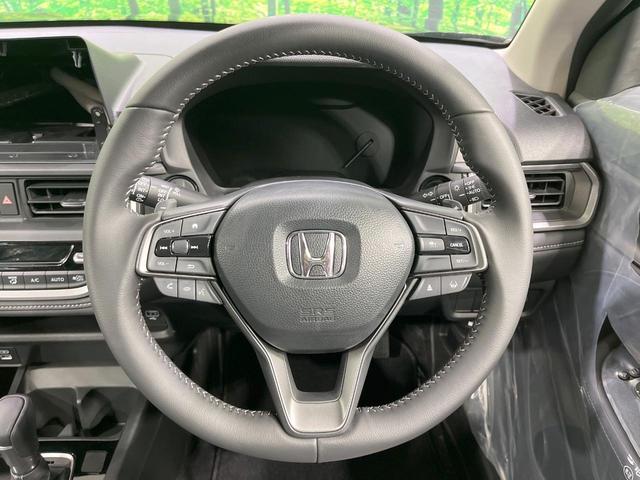 WR-V Z 禁煙車 ホンダセンシング レーダークルーズ ハーフレザーシート クリアランスソナー スマートキー LEDヘッド オートハイビーム オートライト オートエアコン(11枚目)