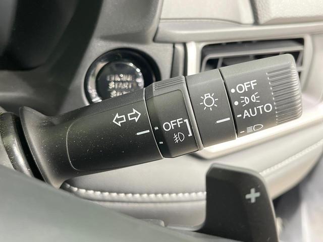 WR-V Z 禁煙車 ホンダセンシング レーダークルーズ ハーフレザーシート クリアランスソナー スマートキー LEDヘッド オートハイビーム オートライト オートエアコン(34枚目)