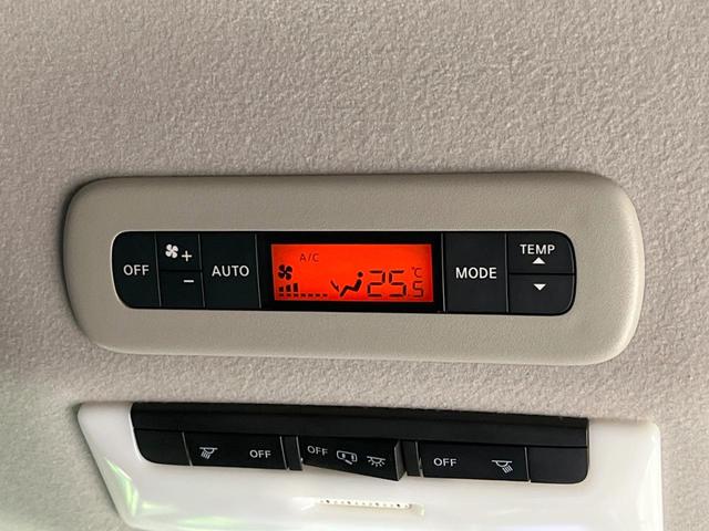 セレナ ハイウェイスター　禁煙車　後席モニター　９型ナビ　全周囲カメラ　セーフティパックＢ　デジタルインナーミラー　プロパイロット　パークアシスト　両側電動ドア　ＬＥＤヘッド　純正１６インチＡＷ　クリアランスソナー　ＥＴＣ（46枚目）