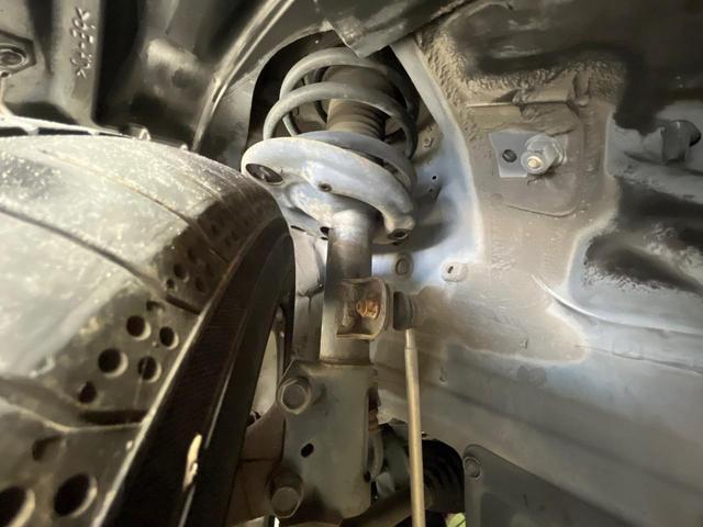 ヴェルファイア 2.4Z ゴールデンアイズ 禁煙車 後席モニター BIG-X10型ナビ バックカメラ 両側電動ドア 電動リアゲート ハーフレザーシート コーナーセンサー スマートキー HIDヘッド ビルトインETC クルコン オートライト(21枚目)