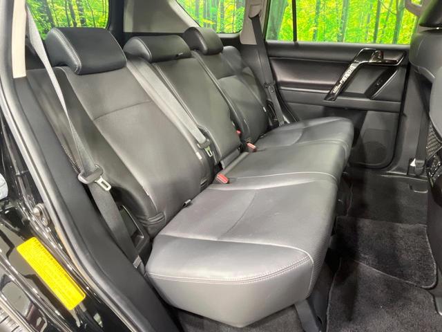 ランドクルーザープラド TX Lパッケージ・ブラックエディション 禁煙車 サンルーフ 純正9型ナビ フルセグ バックカメラ セーフティセンス クリアランスソナー シートベンチレーション 黒革シート パワーシート LEDヘッド&フォグ 純正18インチアルミ ETC(9枚目)
