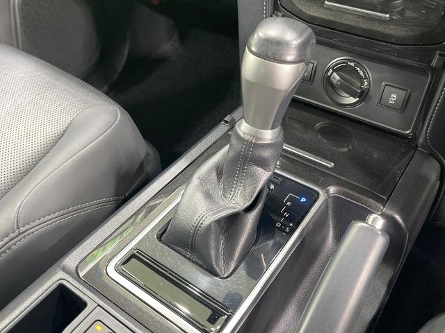 ランドクルーザープラド TX Lパッケージ・ブラックエディション 禁煙車 サンルーフ 純正9型ナビ フルセグ バックカメラ セーフティセンス クリアランスソナー シートベンチレーション 黒革シート パワーシート LEDヘッド&フォグ 純正18インチアルミ ETC(39枚目)