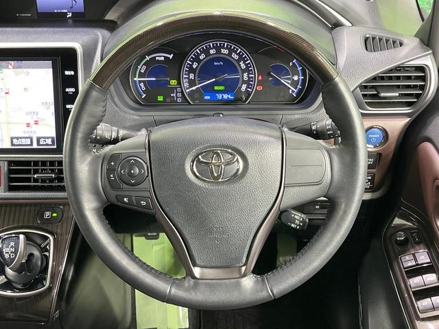 ステアリングも使用感が少なく、きれいな状態となっております♪