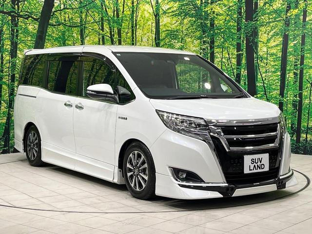 高透明度のガラス皮膜で撥水はもちろん、上質なツヤ・光沢を実現。紫外線や酸性雨から大切な愛車を保護し、色あせ・劣化を防止。「弾スプラッシュコート」、「弾プリミッサコート」からお選びいただけます。