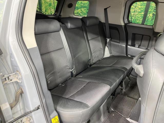 FJクルーザー オフロードパッケージ 禁煙車 純正ナビ フルセグ バックカメラ コーナーセンサー 17インチアルミ フォグランプ ルーフキャリア ETC Bluetooth CD DVD再生(9枚目)