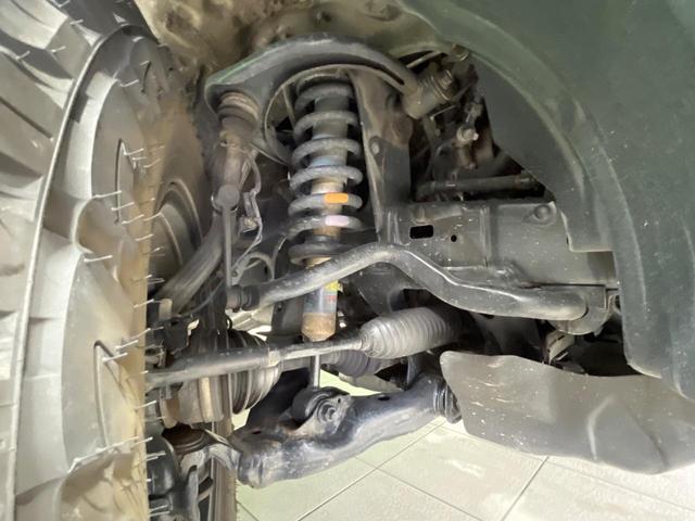 FJクルーザー オフロードパッケージ 禁煙車 純正ナビ フルセグ バックカメラ コーナーセンサー 17インチアルミ フォグランプ ルーフキャリア ETC Bluetooth CD DVD再生(20枚目)