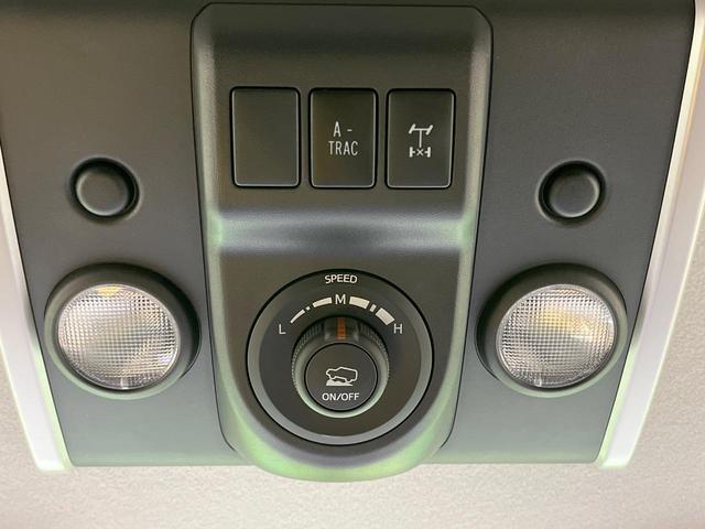 FJクルーザー オフロードパッケージ 禁煙車 純正ナビ フルセグ バックカメラ コーナーセンサー 17インチアルミ フォグランプ ルーフキャリア ETC Bluetooth CD DVD再生(41枚目)