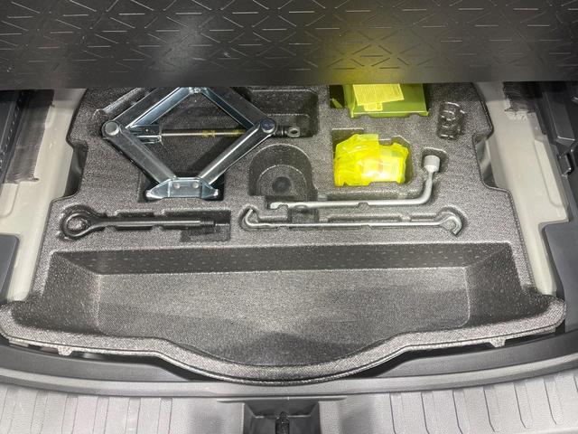 ＲＡＶ４ アドベンチャー　禁煙車　純正９インチディスプレイオーディオ　全周囲カメラ　衝突被害軽減　合皮シート　シートエアコン　パワーシート　コーナーセンサー　ＬＥＤヘッド　ルーフレール　ＥＴＣ　純正１９インチアルミ（33枚目）