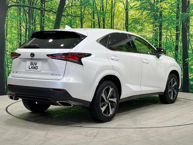 NX NX300 スパイス&シック 禁煙車 10型ナビ 全周囲カメラ フルセグ 黒革 レーダークルーズ ブラインドスポットモニター 電動リアゲート 3眼LEDライト シートベンチレーション メモリーシート ETC 純正AW(18枚目)