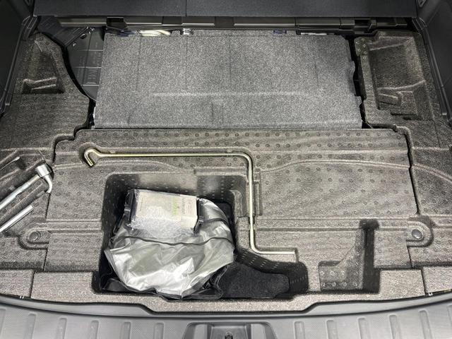 フォレスター アーバンセレクション　禁煙車　純正ナビ　バックカメラ　視界拡張　電動リアゲート　ブラインドスポットモニター　ステアリングヒーター　シートヒーター　衝突軽減　アダプティブクルーズコントロール　レーンアシスト　ＥＴＣ（32枚目）