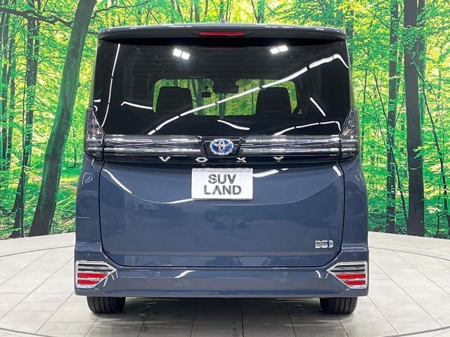 安心の最長１０年・走行無制限保証（有償）をご用意。保証内容も充実はもちろん、無料点検＆オイル交換や、年中無休の全国・２４時間ロードサービスも付帯されておりますのでご安心下さい。