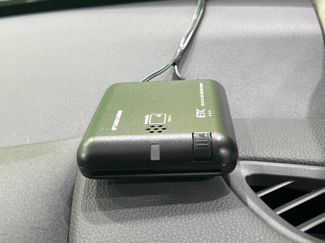 ヤリスクロス Ｘ　禁煙車　ＳＤナビ　フルセグ　バックカメラ　セーフティセンス　レーンアシスト　アダプティブクルーズコントロール　オートマチックハイビーム　クリアランスソナー　スマートキー　Ｂｌｕｅｔｏｏｔｈ　ＥＴＣ（6枚目）