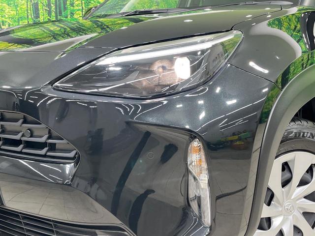 ヤリスクロス Ｘ　禁煙車　ＳＤナビ　フルセグ　バックカメラ　セーフティセンス　レーンアシスト　アダプティブクルーズコントロール　オートマチックハイビーム　クリアランスソナー　スマートキー　Ｂｌｕｅｔｏｏｔｈ　ＥＴＣ（12枚目）