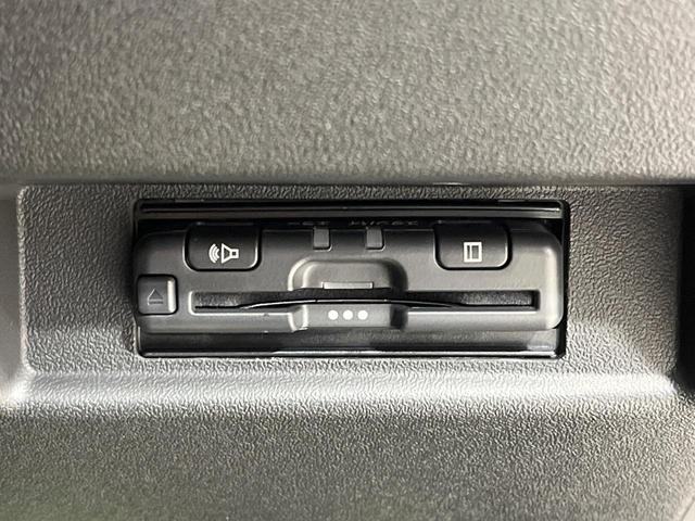 ジムニー ＸＣ　禁煙車　デイスプレイオーディオ　バックカメラ　シートヒーター　クリアランスソナー　クルーズコントロール　ＥＴＣ　オートライト　ＬＥＤヘッドライト　純正１６インチアルミホイール　オートエアコン（7枚目）