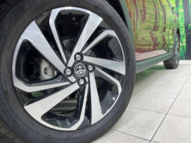 ライズ Ｚ　禁煙車　純正９型ナビ　全周囲カメラ　衝突被害軽減　コーナーセンサー　スマートキー　ＬＥＤヘッド　ＥＴＣ　純正１７インチアルミ　オートハイビーム　車線逸脱警報　オートライト　オートエアコン（12枚目）