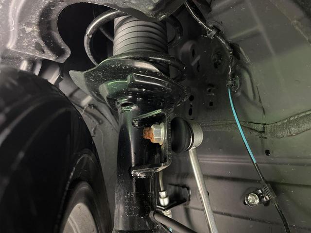 ライズ Ｚ　禁煙車　純正９型ナビ　全周囲カメラ　衝突被害軽減　コーナーセンサー　スマートキー　ＬＥＤヘッド　ＥＴＣ　純正１７インチアルミ　オートハイビーム　車線逸脱警報　オートライト　オートエアコン（20枚目）