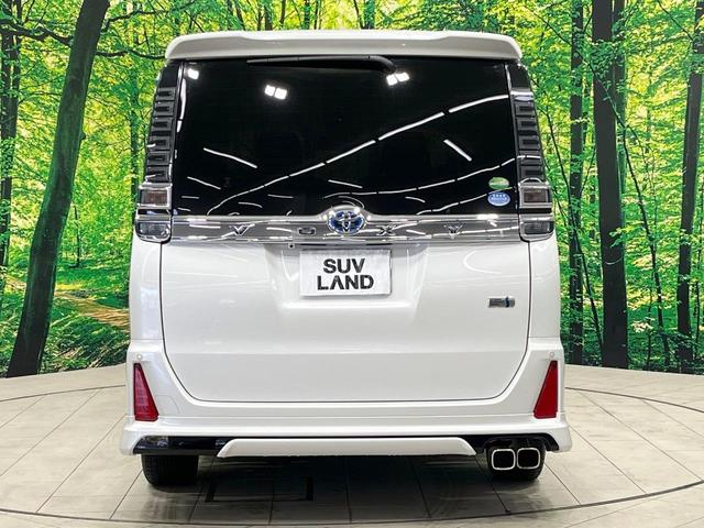 ヴォクシー ハイブリッドZS 煌 禁煙車 モデリスタエアロ 後席モニター BIG-X11型ナビ バックカメラ 両側電動ドア コーナーセンサー クルーズコントロール シートヒーター 寒冷地仕様 スマートキー LEDヘッド ETC(17枚目)