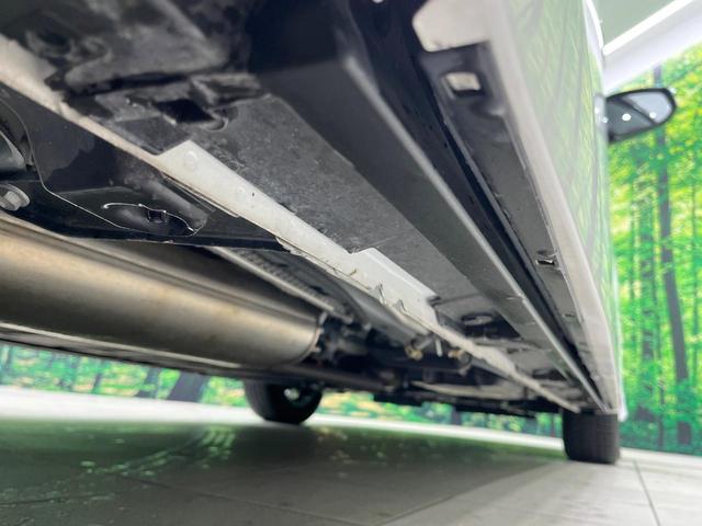 ヴォクシー ハイブリッドZS 煌 禁煙車 モデリスタエアロ 後席モニター BIG-X11型ナビ バックカメラ 両側電動ドア コーナーセンサー クルーズコントロール シートヒーター 寒冷地仕様 スマートキー LEDヘッド ETC(25枚目)