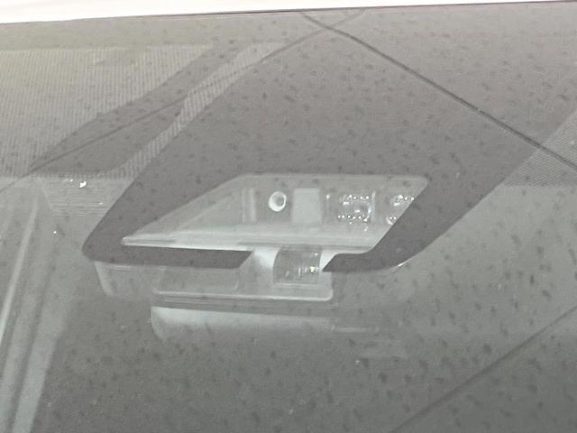 ヴォクシー ハイブリッドZS 煌 禁煙車 モデリスタエアロ 後席モニター BIG-X11型ナビ バックカメラ 両側電動ドア コーナーセンサー クルーズコントロール シートヒーター 寒冷地仕様 スマートキー LEDヘッド ETC(66枚目)