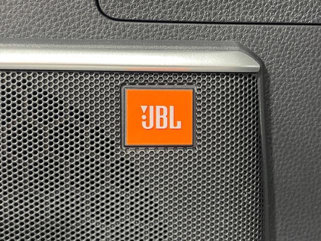 ハリアー Z レザーパッケージ 禁煙車 純正12型ナビ バックカメラ JBLサウンド ブラインドスポットモニター デジタルインナーミラー 電動リアゲート 前席シートエアコン コーナーセンサー スマートキー LEDヘッド ETC2.0(5枚目)