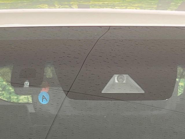 ハリアー Z レザーパッケージ 禁煙車 純正12型ナビ バックカメラ JBLサウンド ブラインドスポットモニター デジタルインナーミラー 電動リアゲート 前席シートエアコン コーナーセンサー スマートキー LEDヘッド ETC2.0(27枚目)