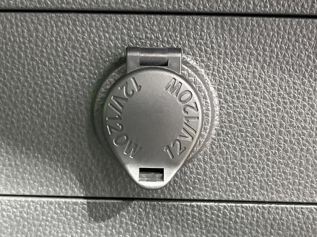 ＲＡＶ４ アドベンチャー　禁煙車　純正１０型ナビ　全周囲カメラ　フルセグ　ブラインドスポットモニター　レーダークルーズ　デジタルインナーミラー　車線逸脱警報　ＬＥＤヘッド＆フォグ　コーナーセンサー　シートヒーター　ＥＴＣ２．０（35枚目）