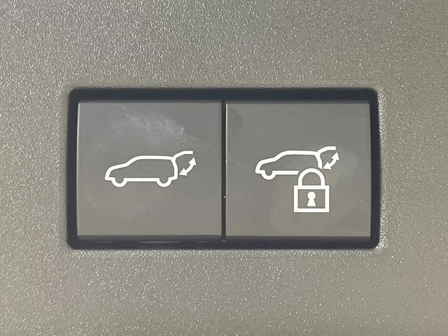 ランドクルーザー２５０ ＶＸ　禁煙車　サンルーフ　モデリスタエアロ　純正１２型ナビ　全周囲カメラ　フルセグ　デジタルインナーミラー　ブラインドスポットモニター　レーダークルーズ　電動リアゲート　前席シートエアコン（9枚目）