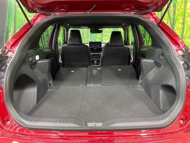 ヤリスクロス ハイブリッドZ 禁煙車 8型ナビ 全周囲カメラ フルセグ レーダークルーズ ブラインドスポットモニター 車線逸脱装置 ハーフレザーシート シートヒータ ステアリングヒーター LEDヘッド&フォグ ETC(10枚目)