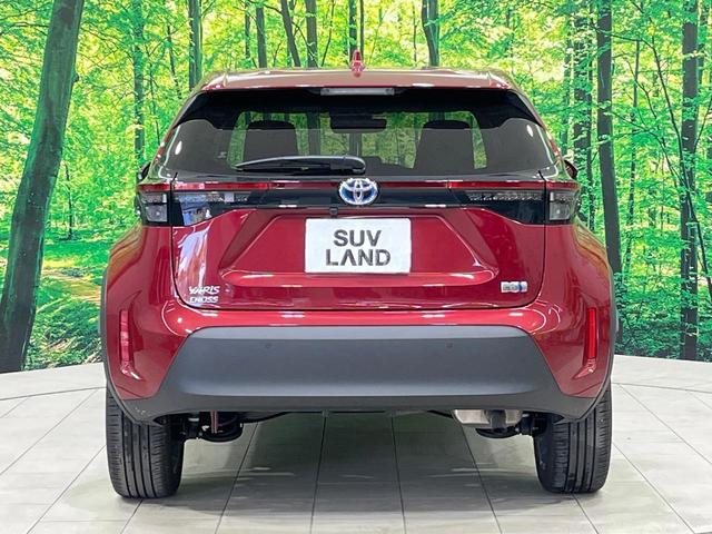 ヤリスクロス ハイブリッドZ 禁煙車 8型ナビ 全周囲カメラ フルセグ レーダークルーズ ブラインドスポットモニター 車線逸脱装置 ハーフレザーシート シートヒータ ステアリングヒーター LEDヘッド&フォグ ETC(17枚目)