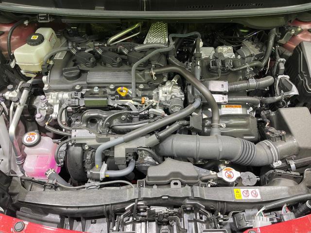 ヤリスクロス ハイブリッドZ 禁煙車 8型ナビ 全周囲カメラ フルセグ レーダークルーズ ブラインドスポットモニター 車線逸脱装置 ハーフレザーシート シートヒータ ステアリングヒーター LEDヘッド&フォグ ETC(18枚目)