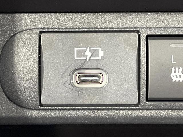 ヤリスクロス ハイブリッドZ 禁煙車 8型ナビ 全周囲カメラ フルセグ レーダークルーズ ブラインドスポットモニター 車線逸脱装置 ハーフレザーシート シートヒータ ステアリングヒーター LEDヘッド&フォグ ETC(43枚目)