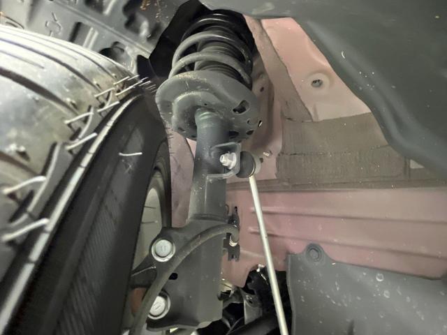 ヤリスクロス ハイブリッドZ 禁煙車 8型ナビ 全周囲カメラ フルセグ レーダークルーズ ブラインドスポットモニター 車線逸脱装置 ハーフレザーシート シートヒータ ステアリングヒーター LEDヘッド&フォグ ETC(54枚目)