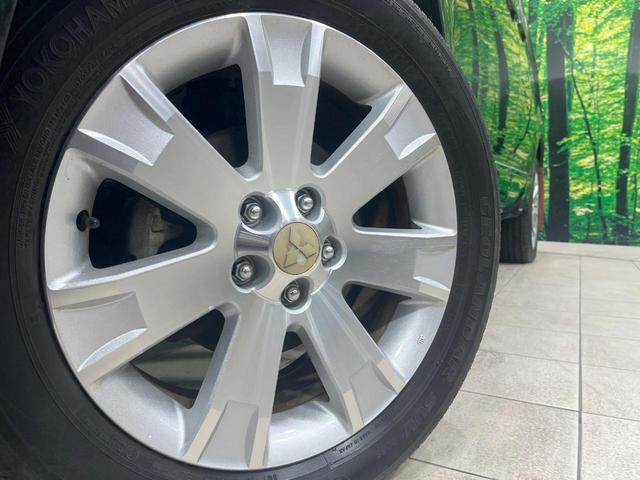 デリカD:5 G パワーパッケージ 禁煙車 後席モニター 純正ナビ フルセグ バックカメラ 両側電動ドア AC100V電源 クルーズコントロール HIDヘッド プライバシーガラス 横滑り防止装置 Bluetooth接続 ETC(14枚目)