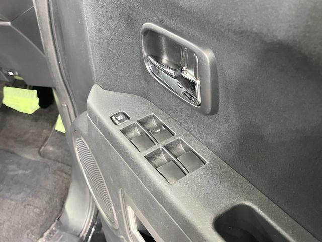 デリカD:5 G パワーパッケージ 禁煙車 後席モニター 純正ナビ フルセグ バックカメラ 両側電動ドア AC100V電源 クルーズコントロール HIDヘッド プライバシーガラス 横滑り防止装置 Bluetooth接続 ETC(36枚目)