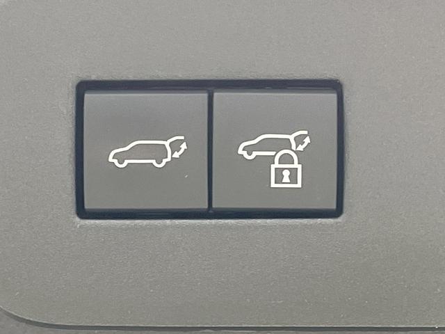 ランドクルーザー250 VX 禁煙車 サンルーフ 純正12.3ナビ 全周囲カメラ JBLサウンド 100V電源 衝突被害軽減 レーダークルーズ 電動リアゲート レザーシート 前席シートエアコン 純正18インチアルミ(8枚目)