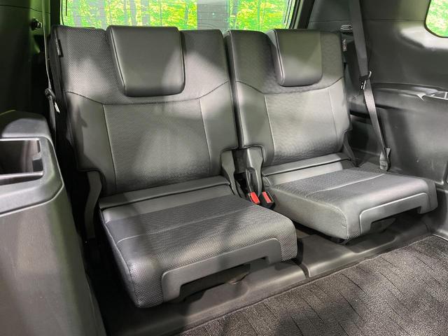 ランドクルーザー250 VX 禁煙車 サンルーフ 純正12.3ナビ 全周囲カメラ JBLサウンド 100V電源 衝突被害軽減 レーダークルーズ 電動リアゲート レザーシート 前席シートエアコン 純正18インチアルミ(12枚目)