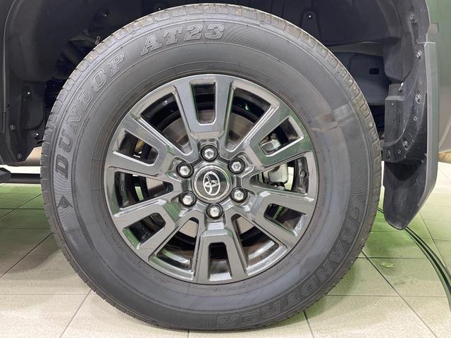 ランドクルーザー250 VX 禁煙車 サンルーフ 純正12.3ナビ 全周囲カメラ JBLサウンド 100V電源 衝突被害軽減 レーダークルーズ 電動リアゲート レザーシート 前席シートエアコン 純正18インチアルミ(27枚目)