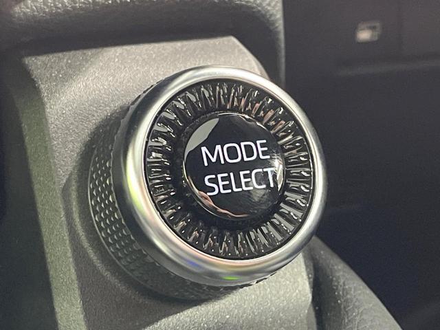 ランドクルーザー250 VX 禁煙車 サンルーフ 純正12.3ナビ 全周囲カメラ JBLサウンド 100V電源 衝突被害軽減 レーダークルーズ 電動リアゲート レザーシート 前席シートエアコン 純正18インチアルミ(58枚目)