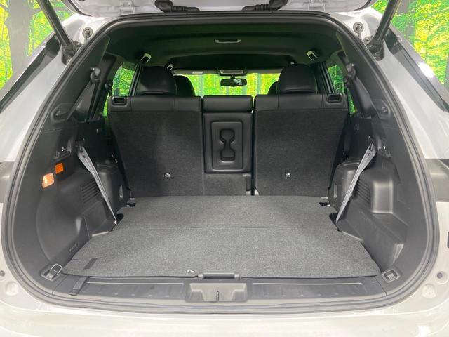 アウトランダーPHEV P 禁煙車 純正9型ナビ 全周囲カメラ 7人乗 衝突被害軽減 電動リアゲート コーナーセンサー シートヒーター スマートキー LEDヘッド ETC2.0 純正20インチアルミ(11枚目)