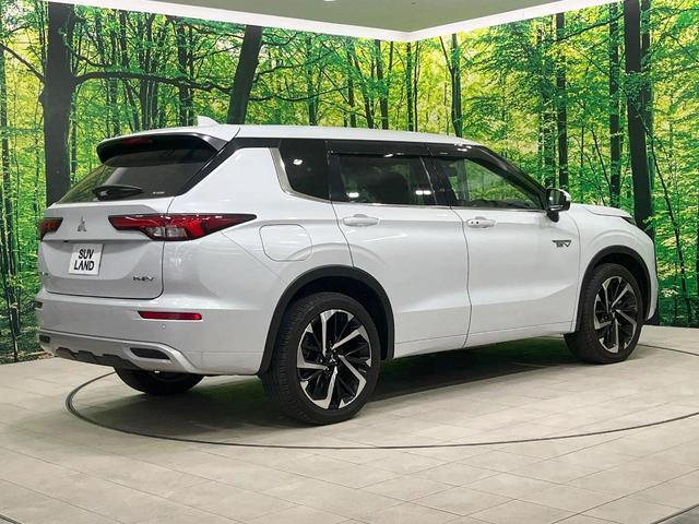 アウトランダーPHEV P 禁煙車 純正9型ナビ 全周囲カメラ 7人乗 衝突被害軽減 電動リアゲート コーナーセンサー シートヒーター スマートキー LEDヘッド ETC2.0 純正20インチアルミ(18枚目)