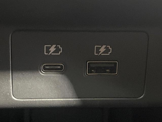 アウトランダーPHEV P 禁煙車 純正9型ナビ 全周囲カメラ 7人乗 衝突被害軽減 電動リアゲート コーナーセンサー シートヒーター スマートキー LEDヘッド ETC2.0 純正20インチアルミ(35枚目)