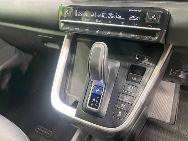ノア ハイブリッドＳ－Ｚ　禁煙車　モデリスタエアロ　後席モニター　メーカー１０型ナビ　全周囲カメラ　快適利便パック　ブラインドスポットモニター　ユニバーサルサイドステップ　ブラインドスポットモニター　１００Ｖ電源　ＥＴＣ（52枚目）